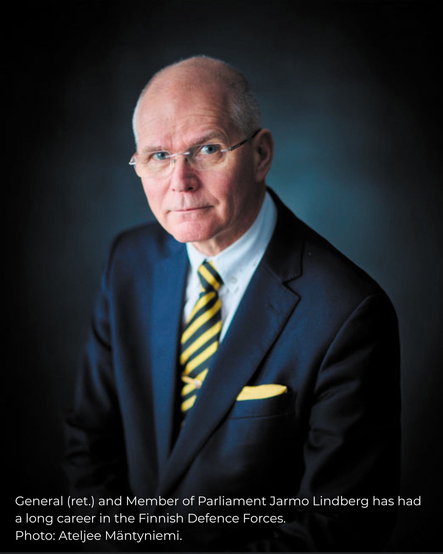 General (ret.) and Member of Parliament Jarmo Lindberg in a suit