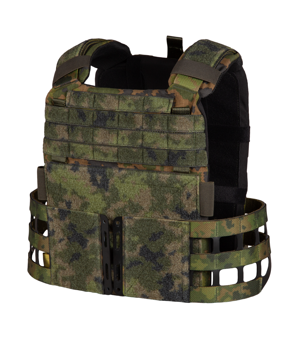 Savotta Varjelus plate carrier in M05 variant