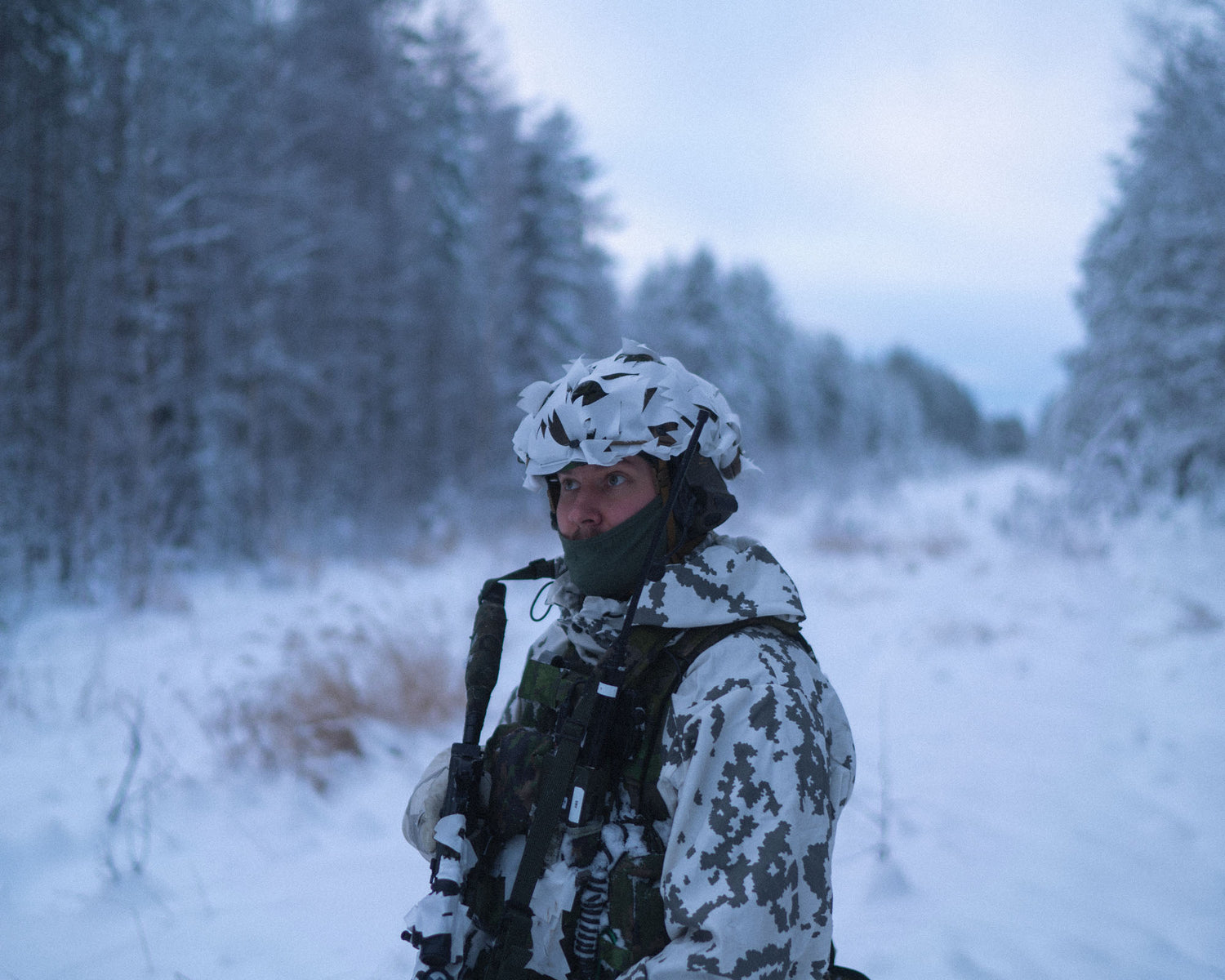 Helmet camo scrim