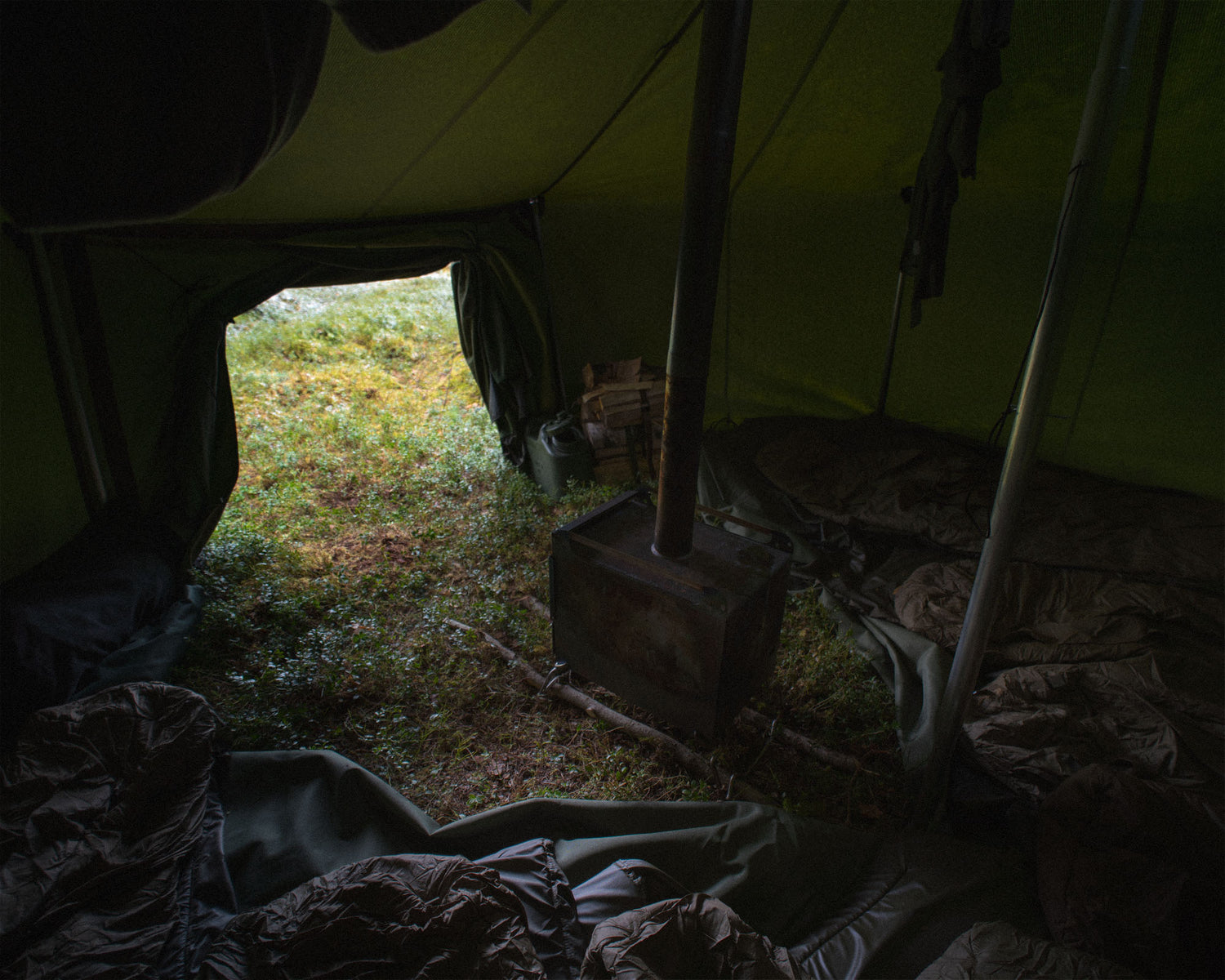 MIL 10-200 field camp tent