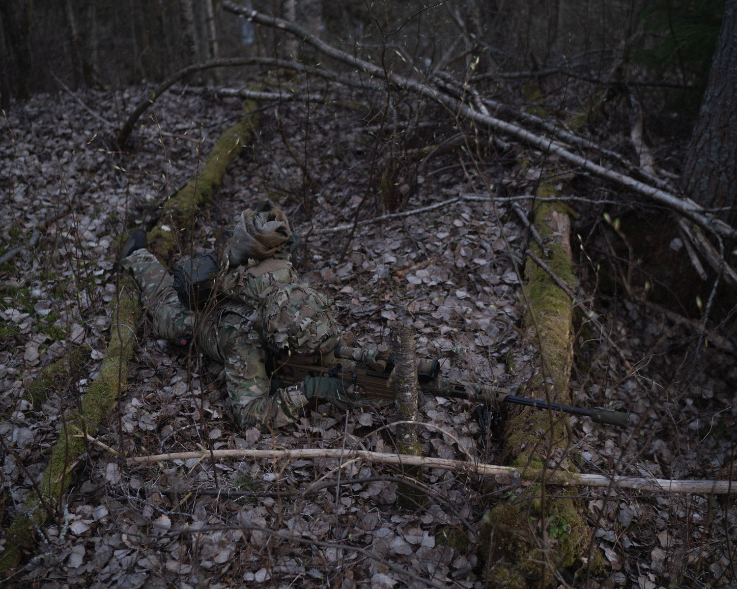 Helmet camo scrim