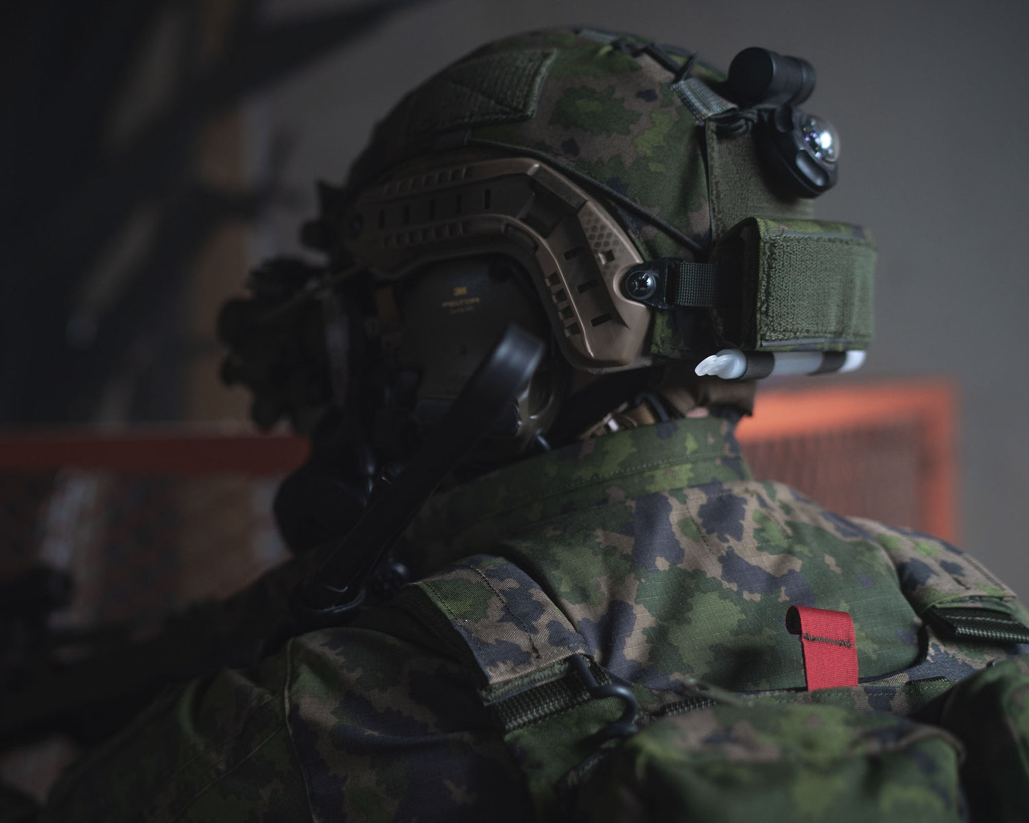 High cut helmet cover V1