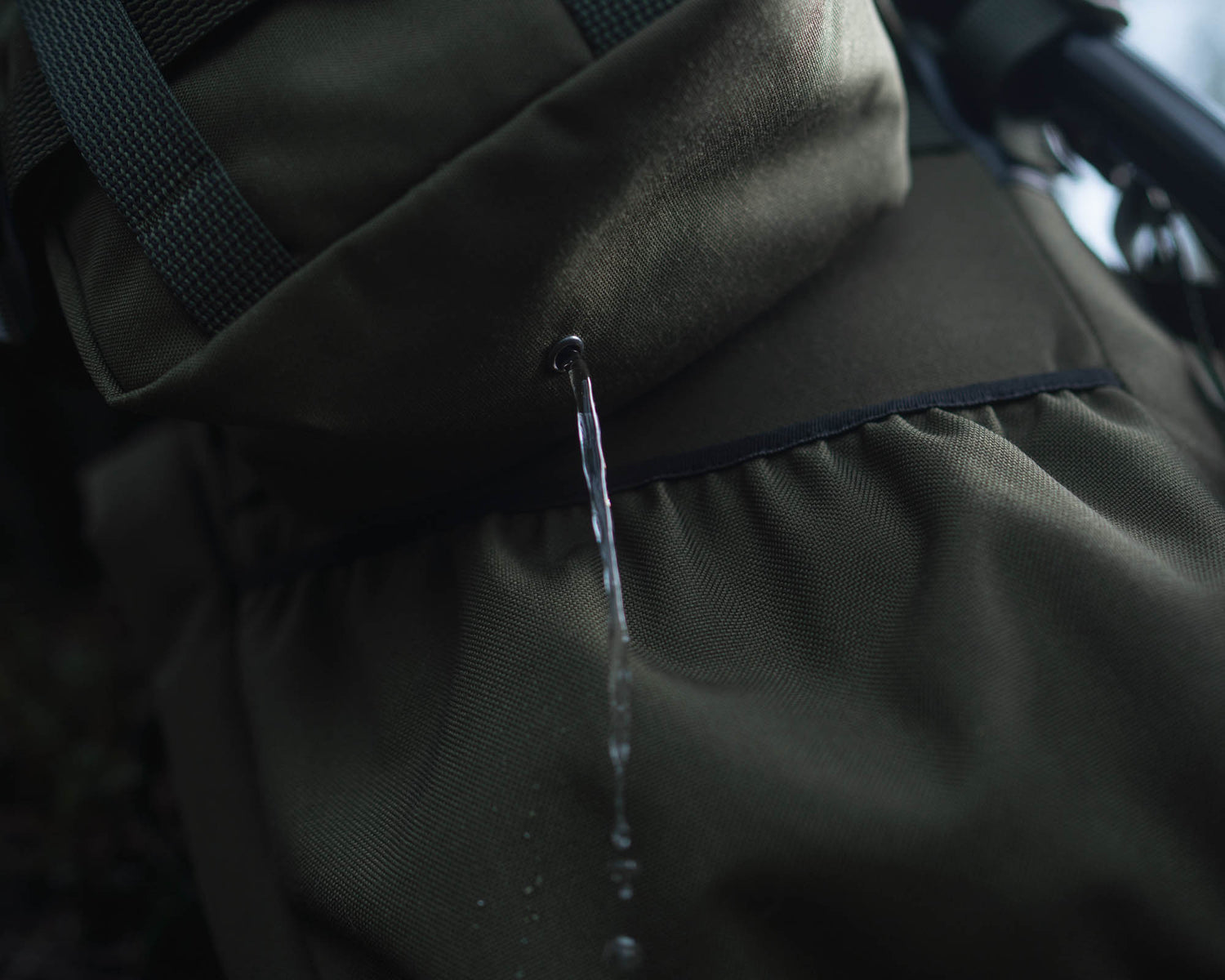 Side pouch 8L