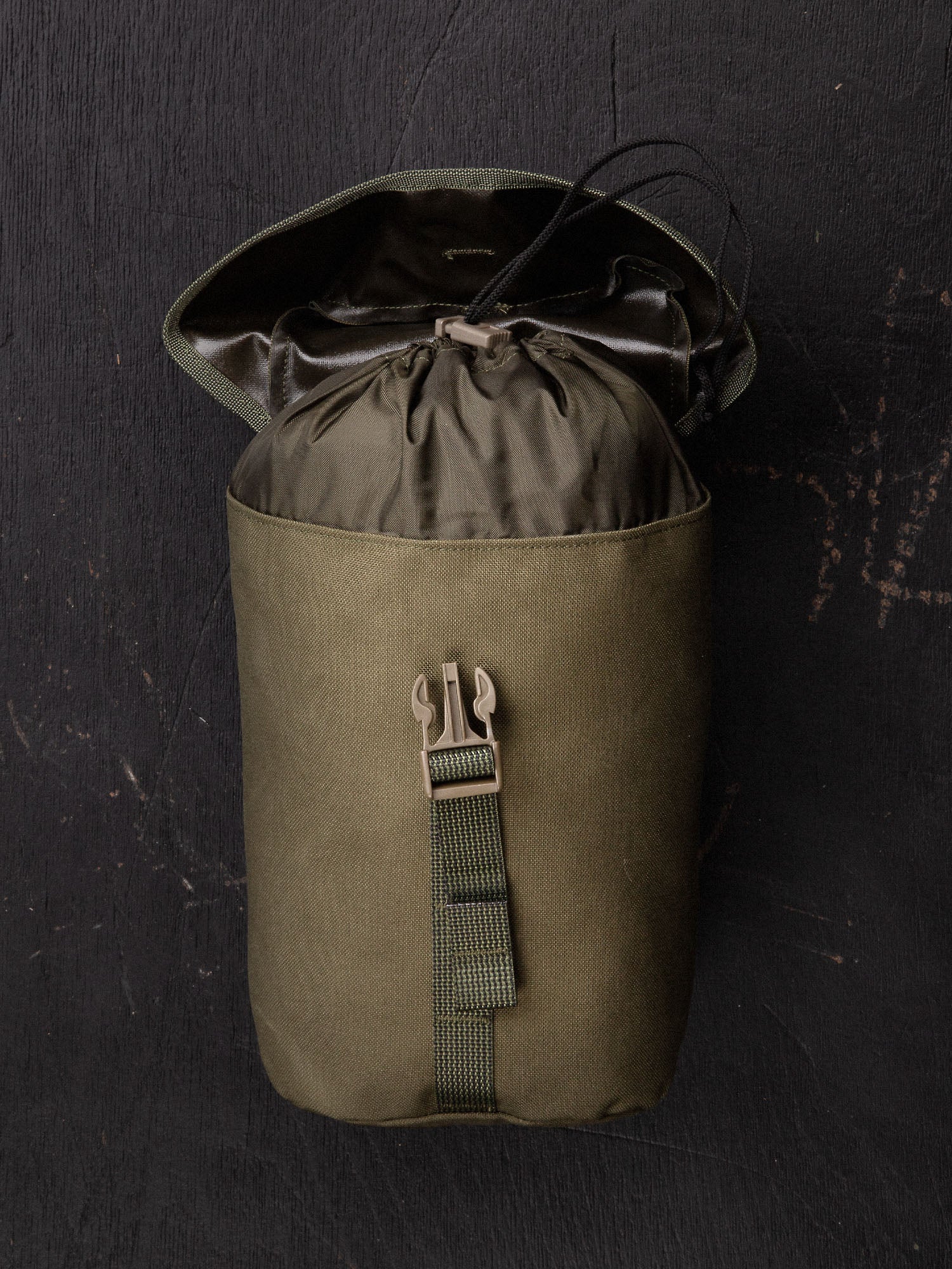 Open Savotta lidded GP pouch 4x5 showing its snowcollar