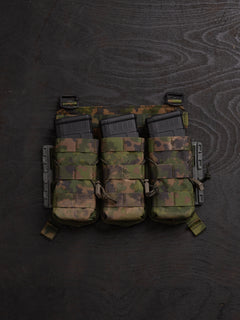 Savotta Varjelus PALS placard with Savotta open top mag pouches AR15-AK attached