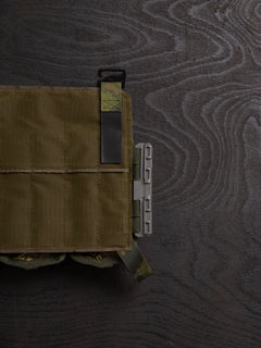 Close-up of a Savotta Varjelus PALS placard's possible Tubes-attachment