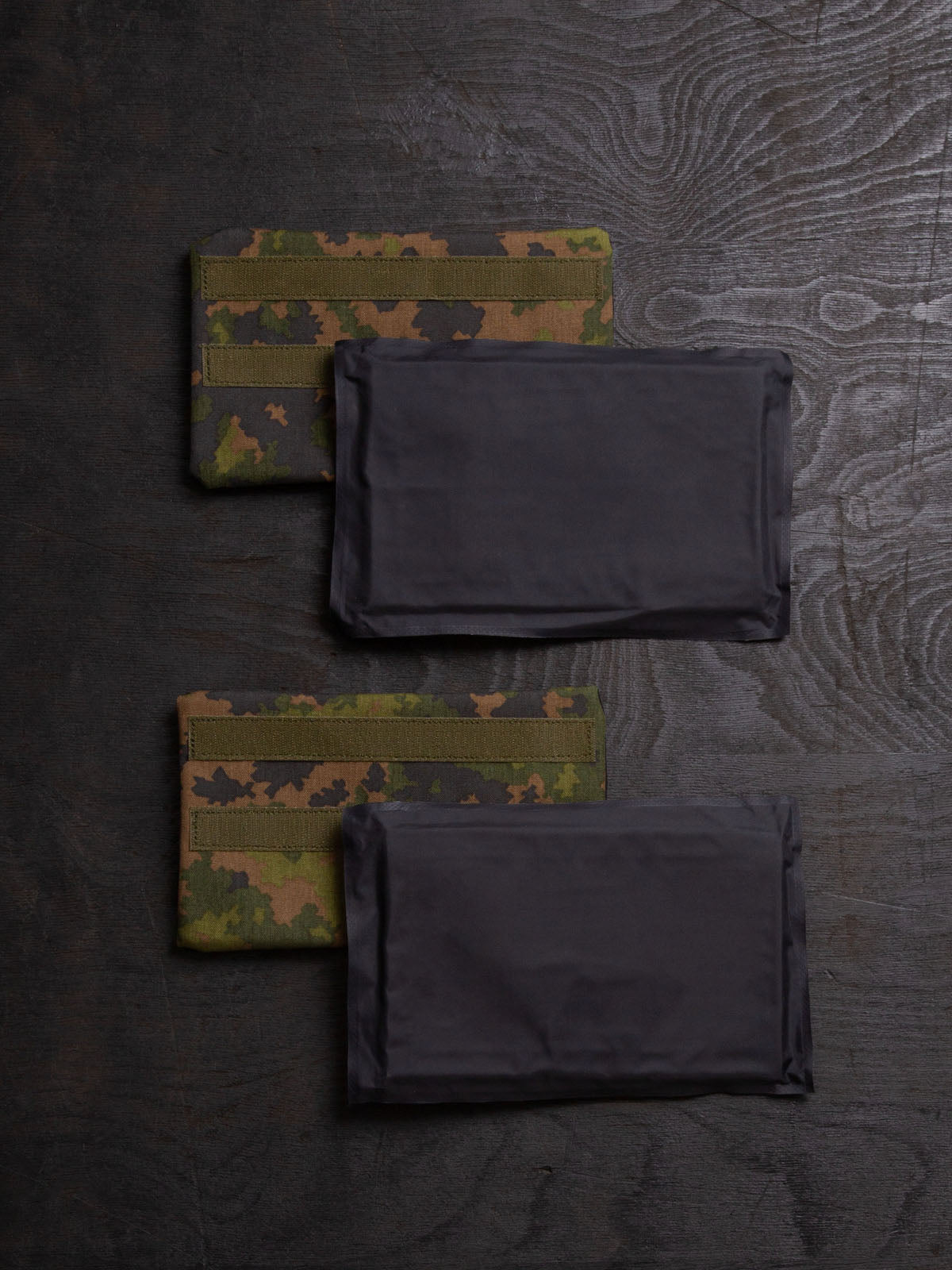 Savotta Varjelus side armour bags with Sioen 22,5x14 cm NIJ IIA panels on top of them