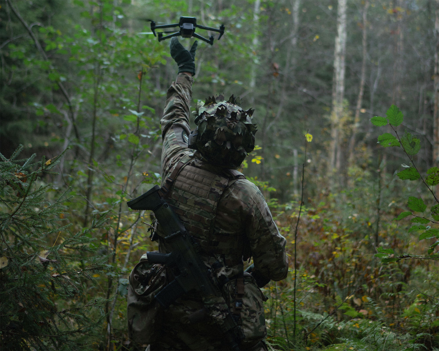 Helmet camo scrim